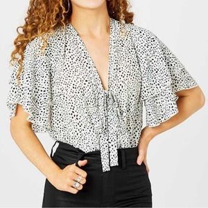 Altar’d State Black and Whute Blouse Bodysuit